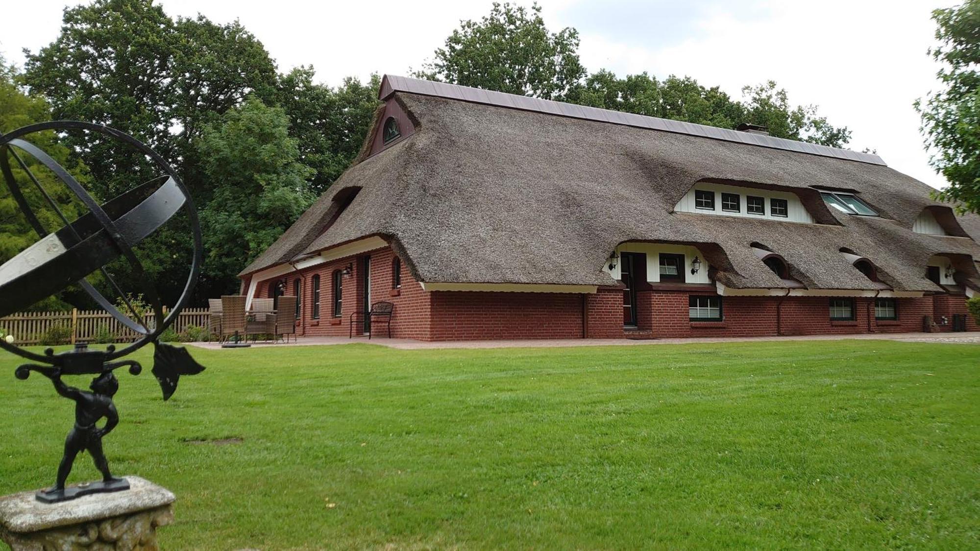 De Tuun - Landhaus Luebbertsfehn Ihlow  ภายนอก รูปภาพ