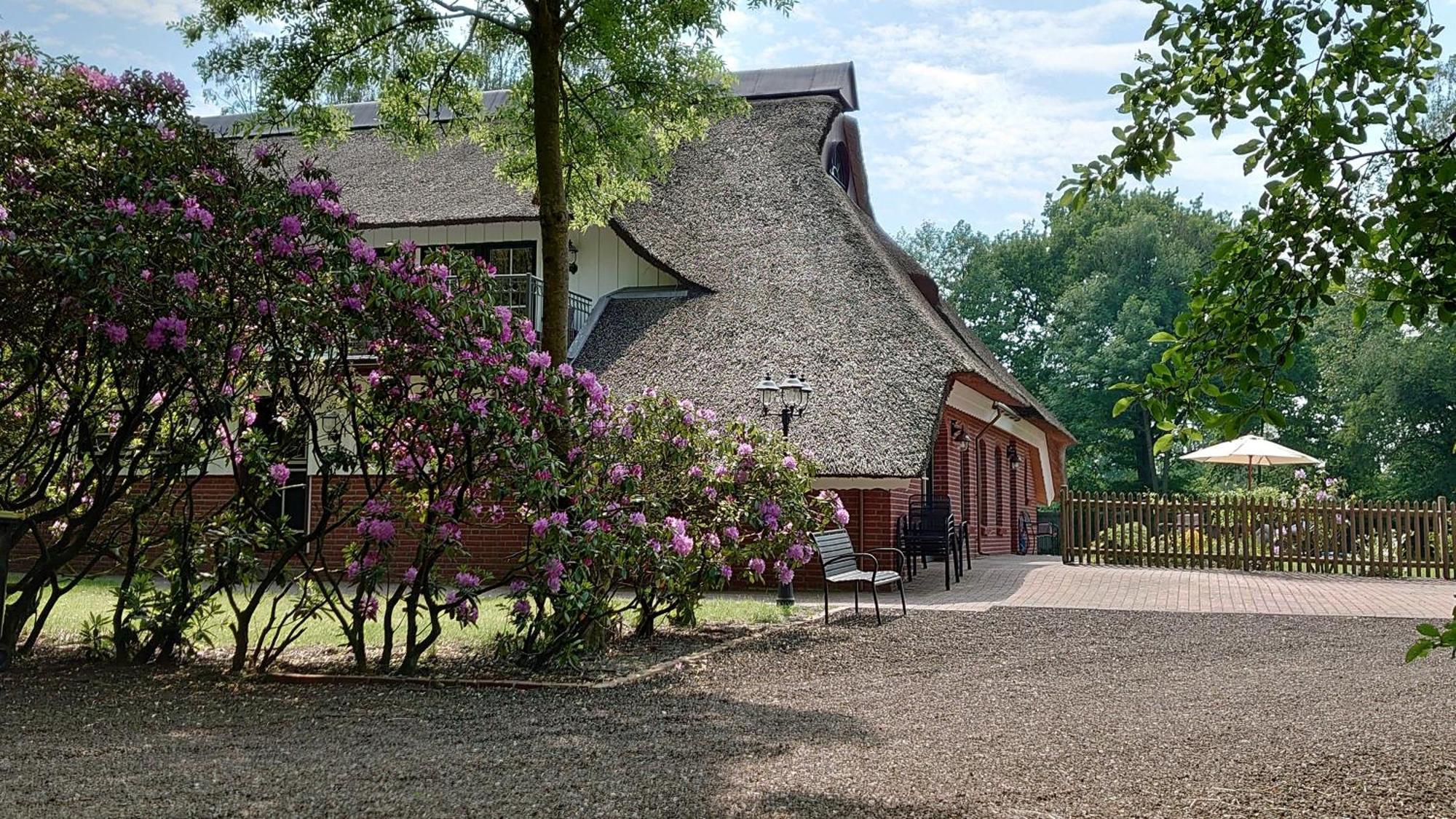 De Tuun - Landhaus Luebbertsfehn Ihlow  ภายนอก รูปภาพ